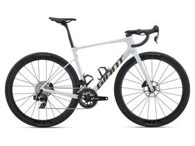 GIANT Defy Advanced Pro 1