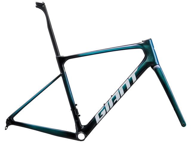 GIANT Defy Advanced Pro Frameset click to zoom image