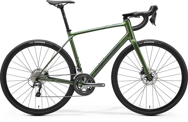 MERIDA Scultura Endurance 300 - Silk Green/Green-Silver - MY25 click to zoom image